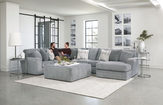 Glacier - Sectional With Cocktail Ottoman